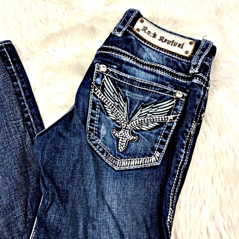 Sz28 Unique Rock Revivals with Rhinestone Wings